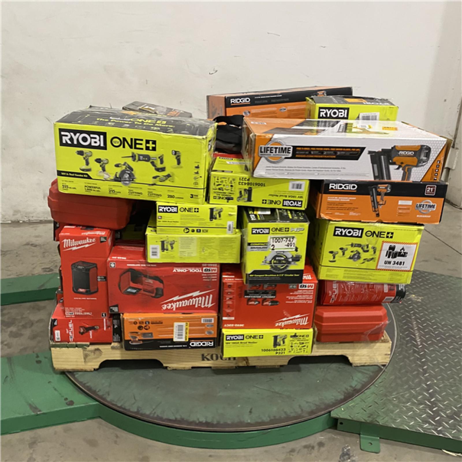 Dallas Location - As-Is Tool Pallet