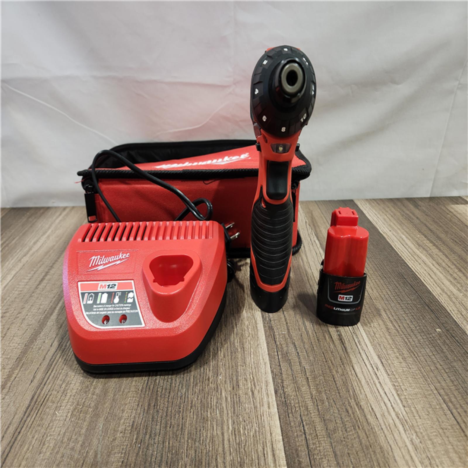 AS-IS Milwaukee M12 12V Lithium-Ion Cordless 1/4 in. Hex Screwdriver Kit with Two 1.5Ah Batteries, Charger and Tool Bag