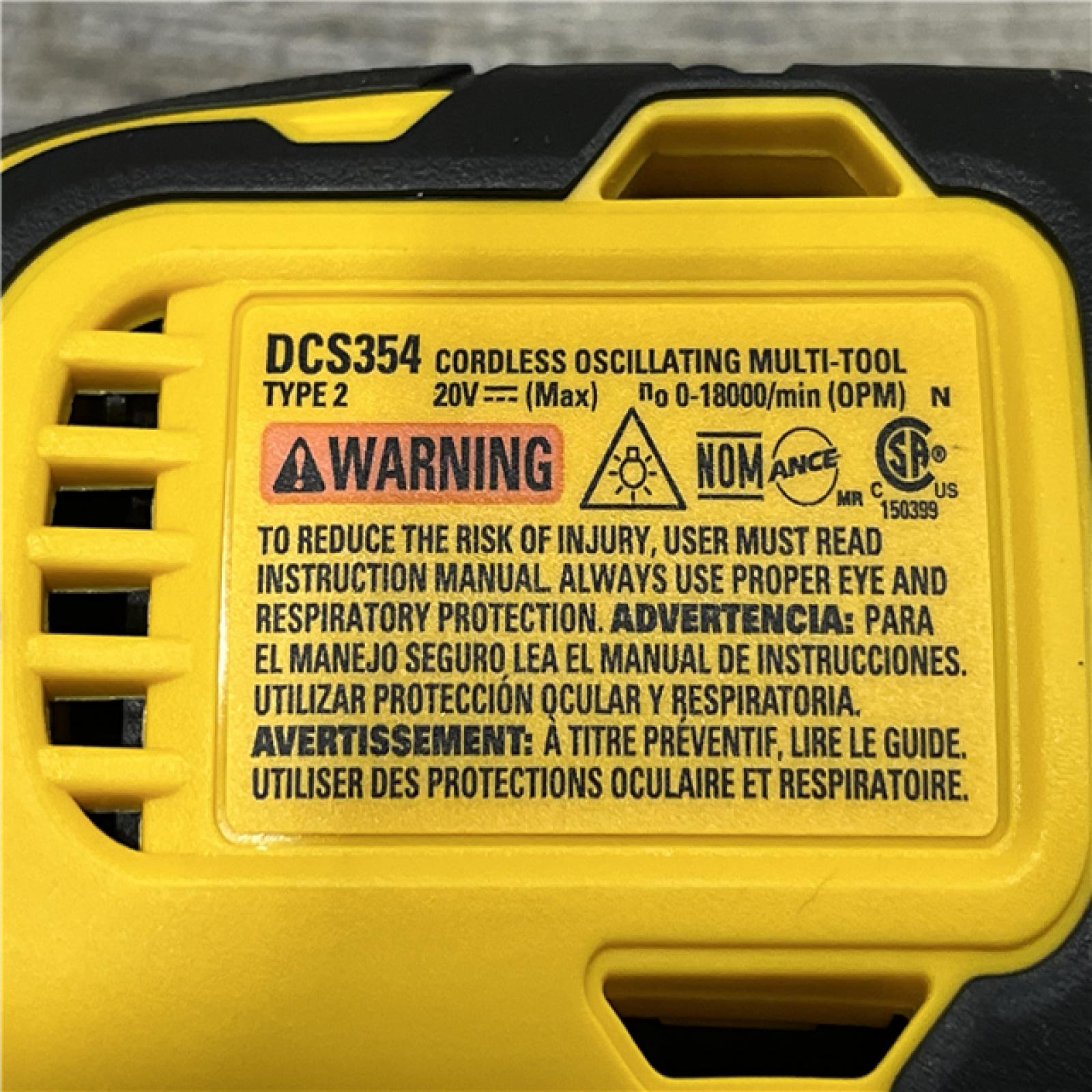 AS-IS DEWALT ATOMIC 20V MAX Cordless Brushless Oscillating Multi Tool Kit