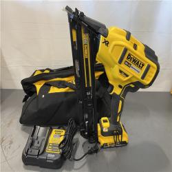 AS-IS - DeWalt 20V MAX XR Lithium-Ion Cordless 2-1/2 in. 15-Gauge Finish Nailer Kit