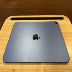 AS-IS Apple - 10.9-Inch iPad (Latest Model) with Wi-Fi + Cellular - 64GB - Silver