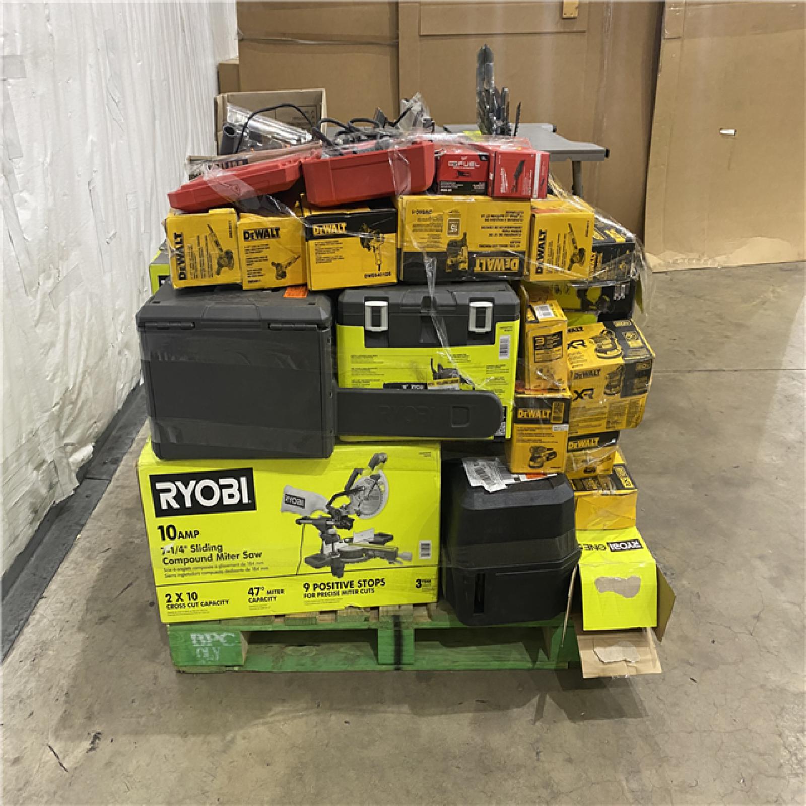 Houston Location AS IS - Tool Pallet