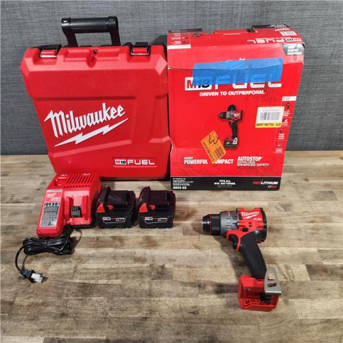HOUSTON LOCATION - AS-IS (APPEARS LIKE NEW) Milwaukee M18 FUEL Lithium-Ion Brushless Cordless 1/2 Drill/Driver Kit