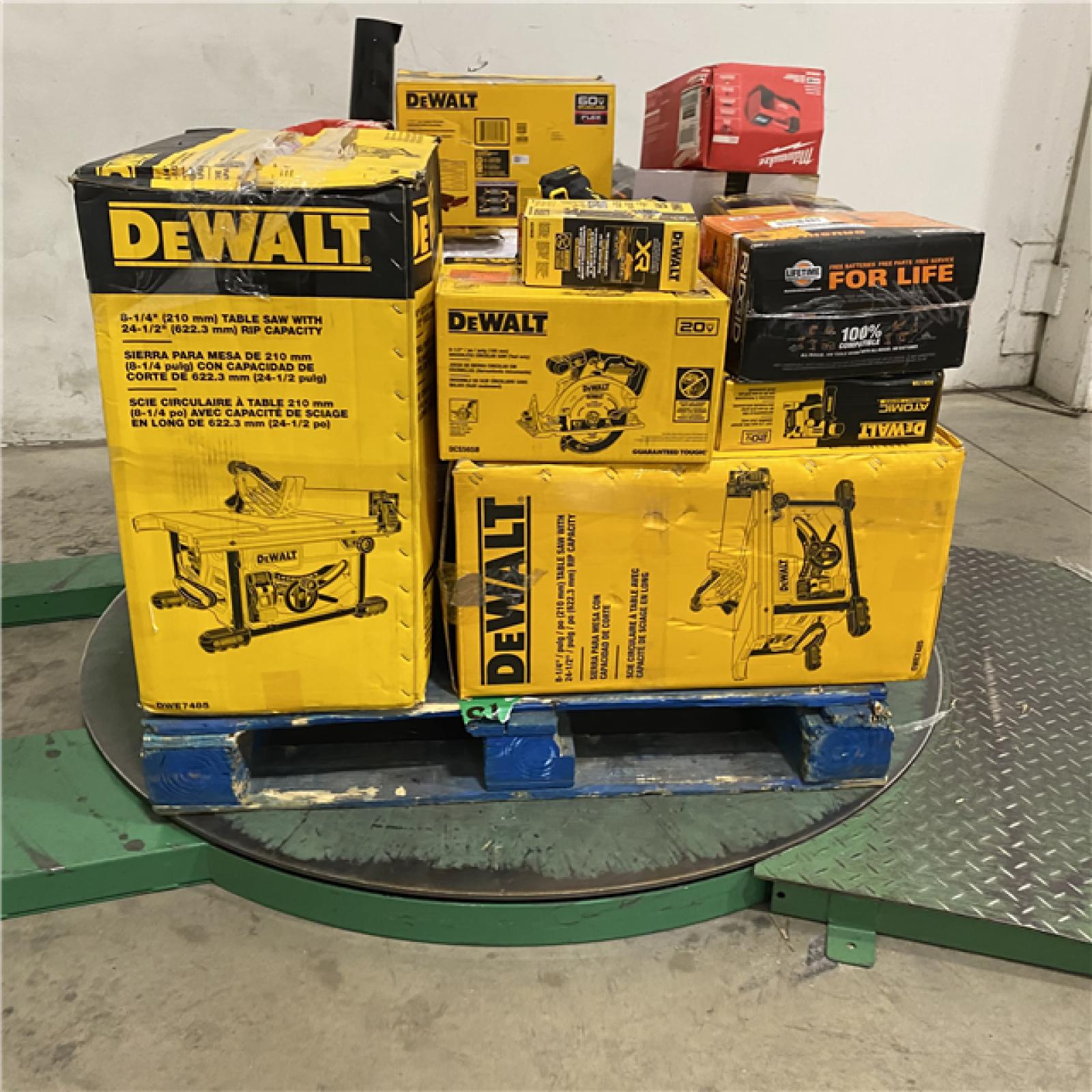 Dallas Location - As-Is Tool Pallet