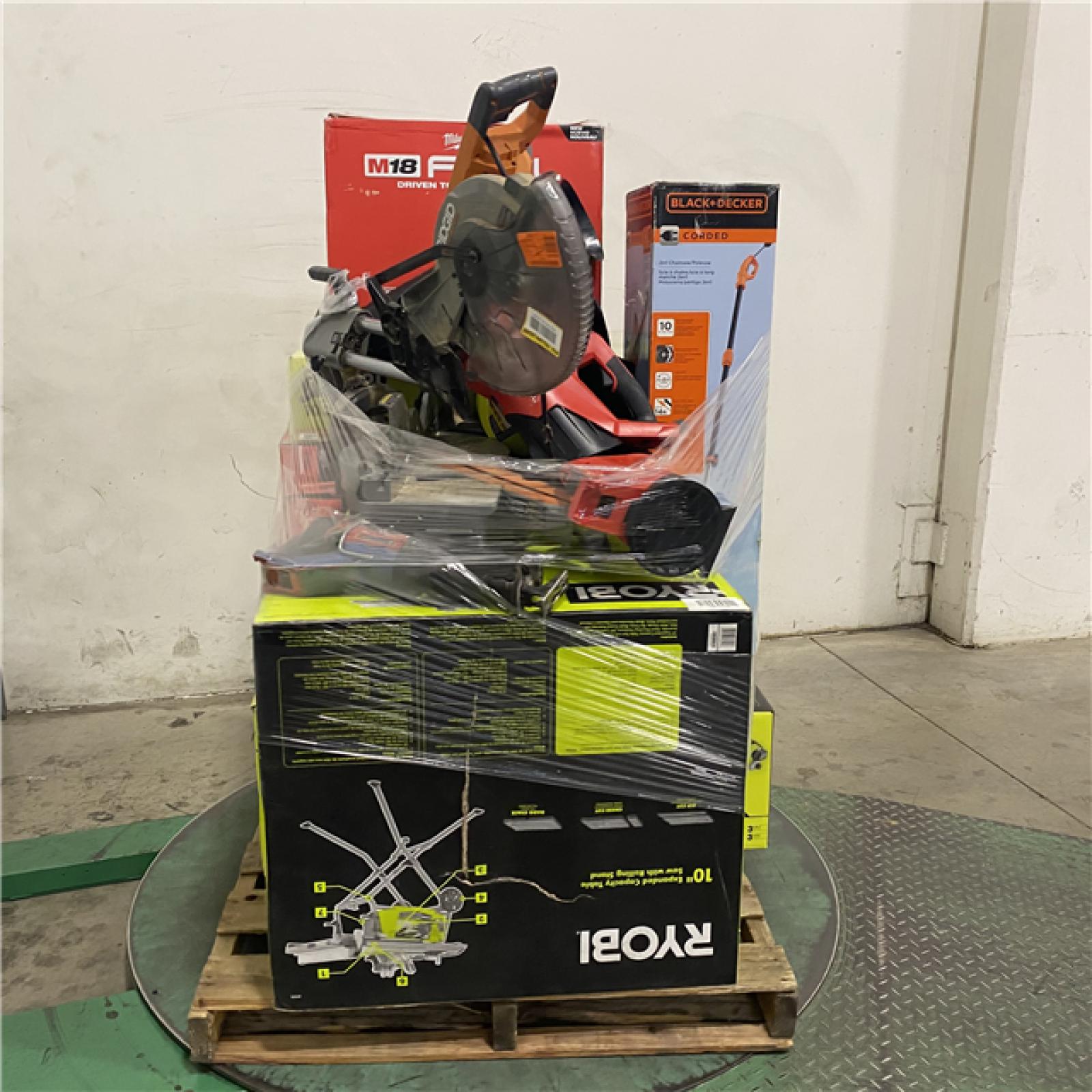 Dallas Location - As-Is Tool Pallet