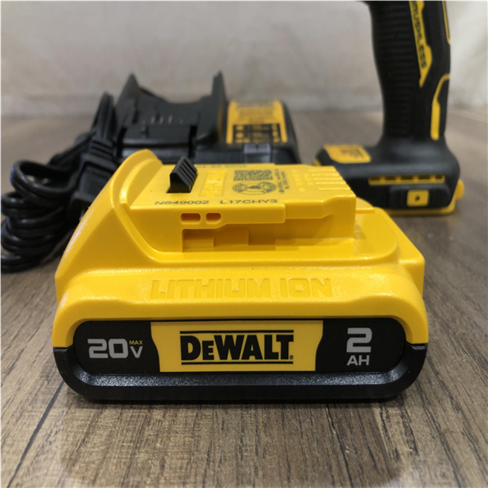 AS-IS DEWALT Atomic 20V Max Lithium-Ion Brushless Cordless Compact 1/4 in. Impact Driver Kit