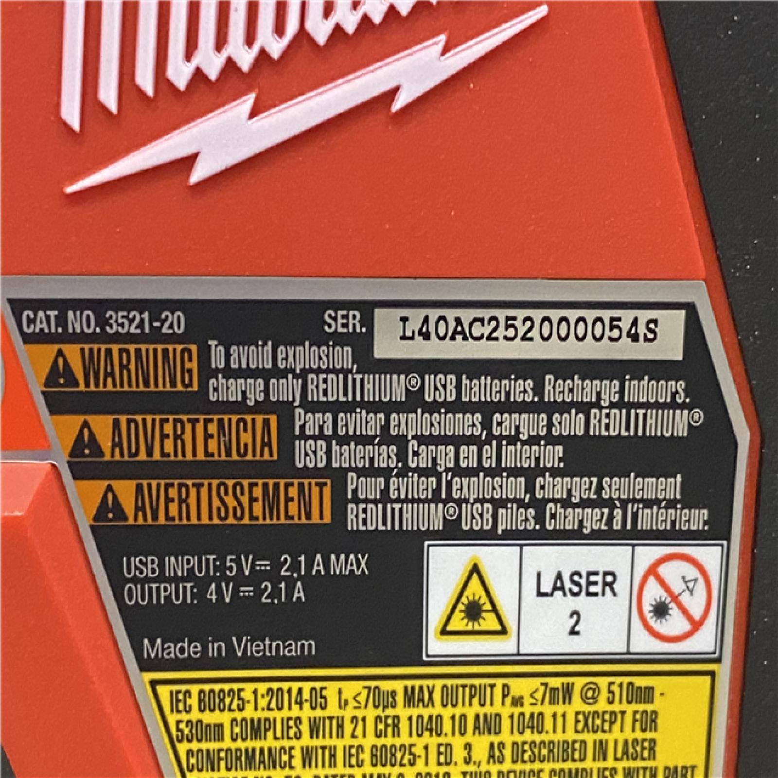 AS-IS Milwaukee 100 ft. REDLITHIUM Lithium-Ion USB Green Rechargeable Cross Line Laser Level Kit