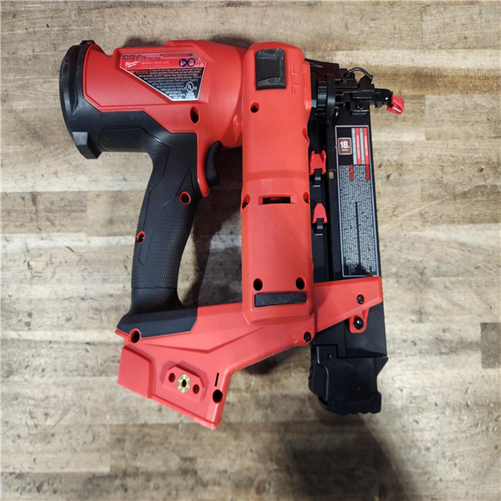 HOUSTON LOCATION - AS-IS Milwaukee FUEL 18-Volt Lithium-Ion Brushless Cordless Gen II 18-Gauge Brad Nailer (Tool-Only)