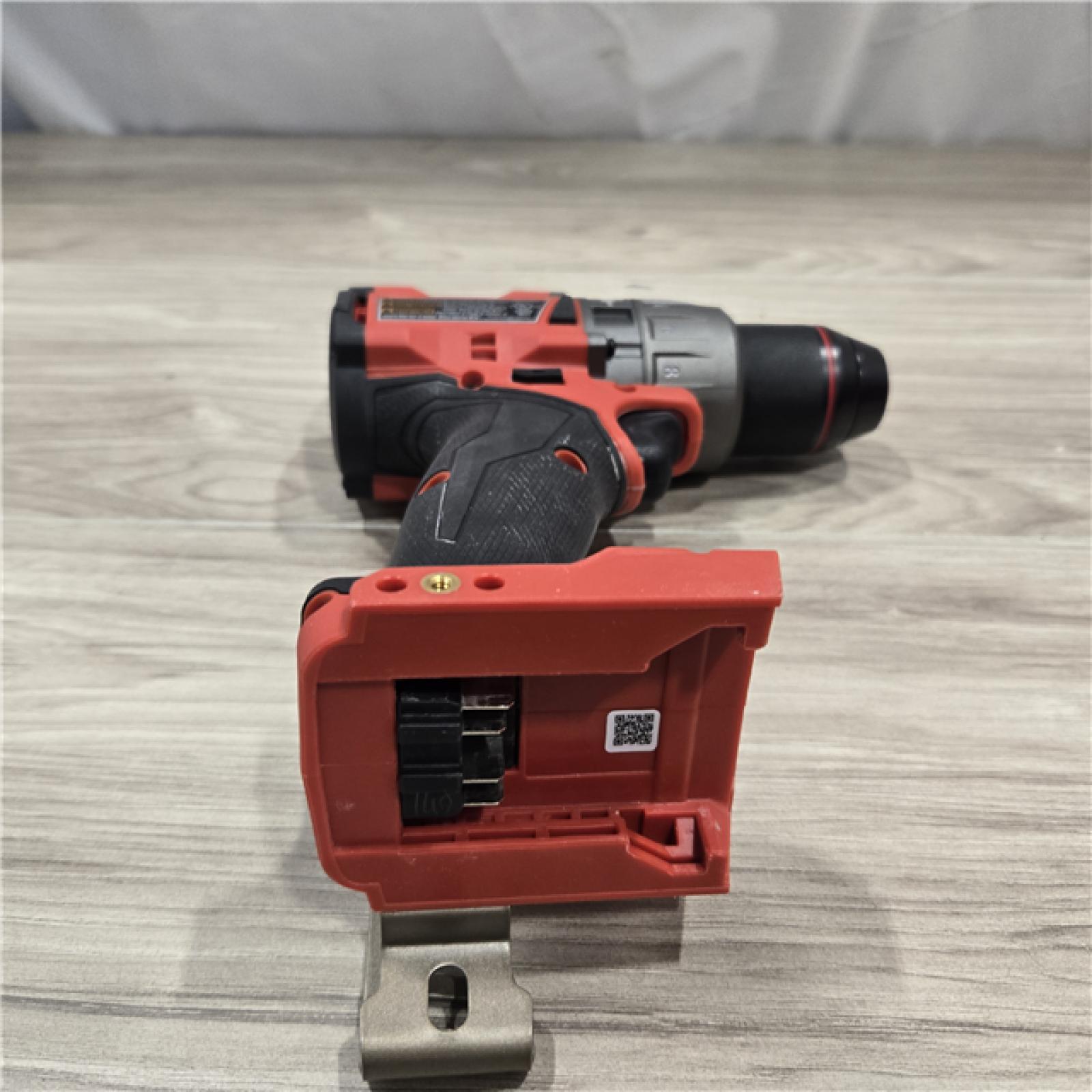 AS-IS Milwaukee 2904-20 12V 1/2  Hammer Drill/ Driver