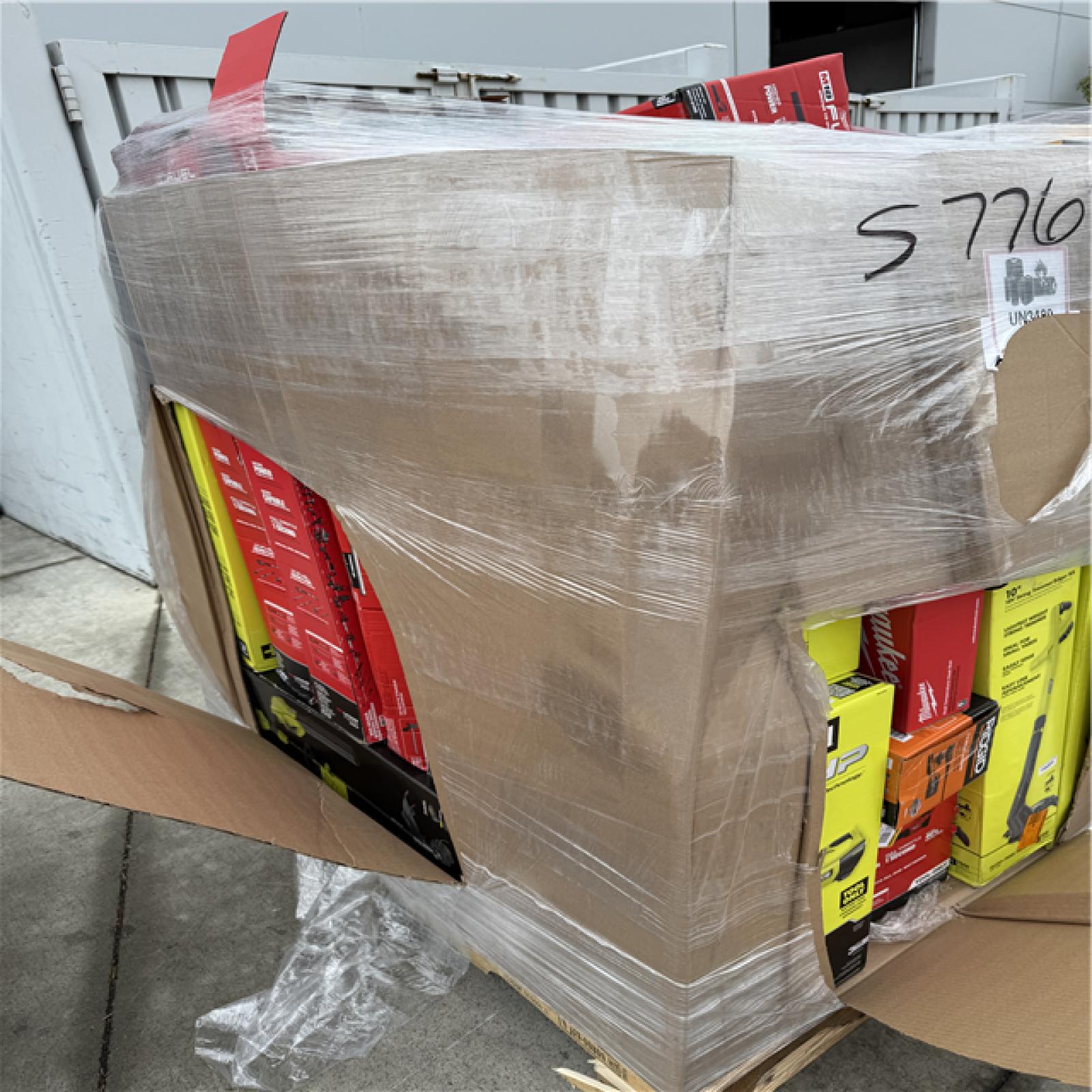 California AS-IS POWER TOOLS Partial Lot (3 Pallets) P-R057768
