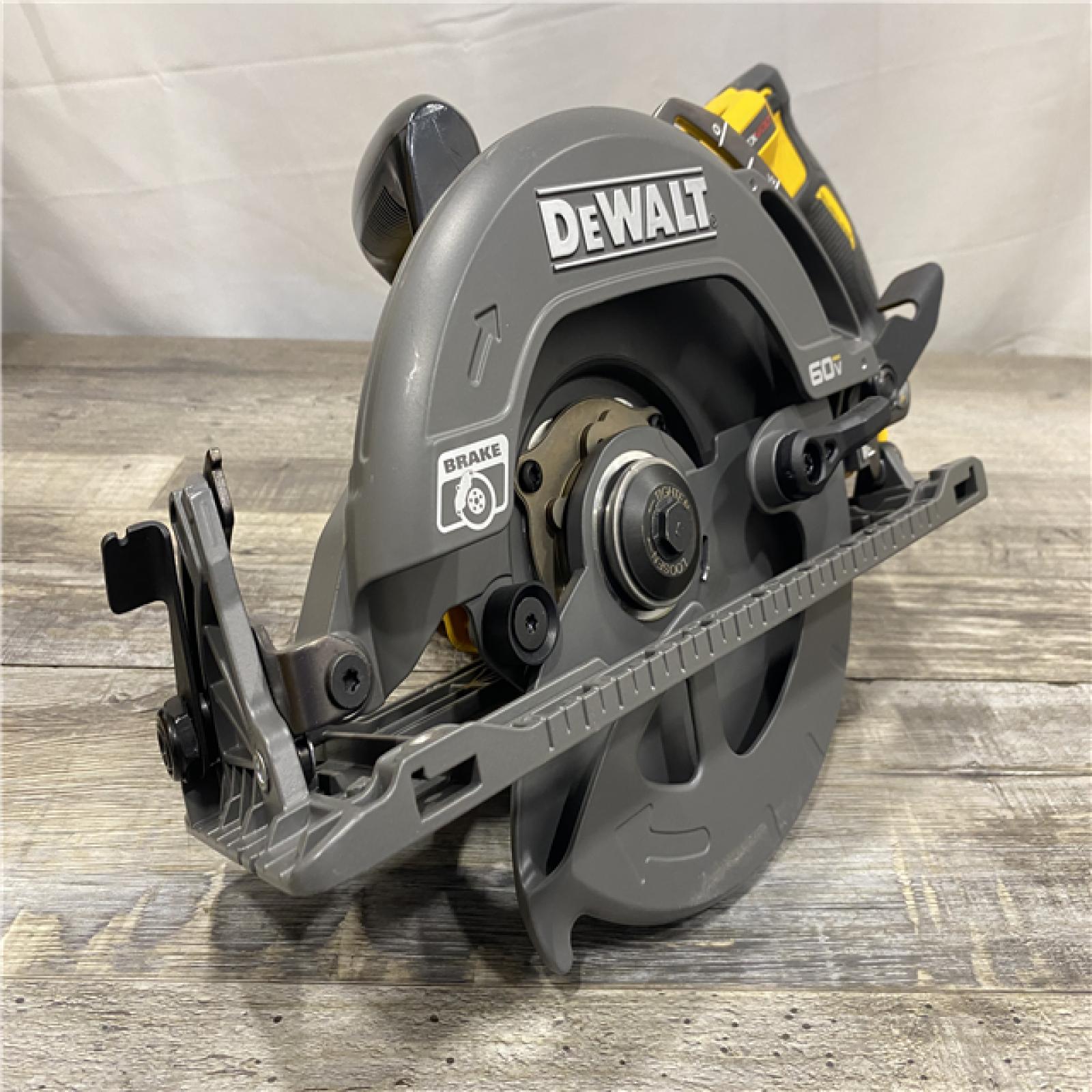 AS-IS DEWALT FLEXVOLT 60V MAX Cordless Brushless 7-1/4 in. Wormdrive Style Circular Saw (Tool Only)