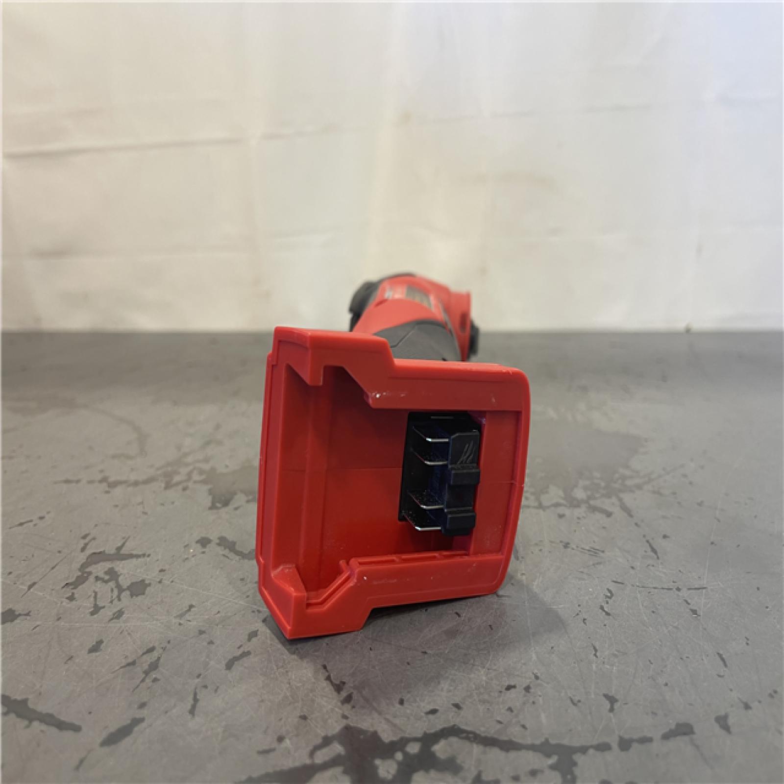 AS-IS- Milwaukee M18 FUEL 18V Lithium-Ion Cordless Brushless Oscillating Multi-Tool (Tool-Only)