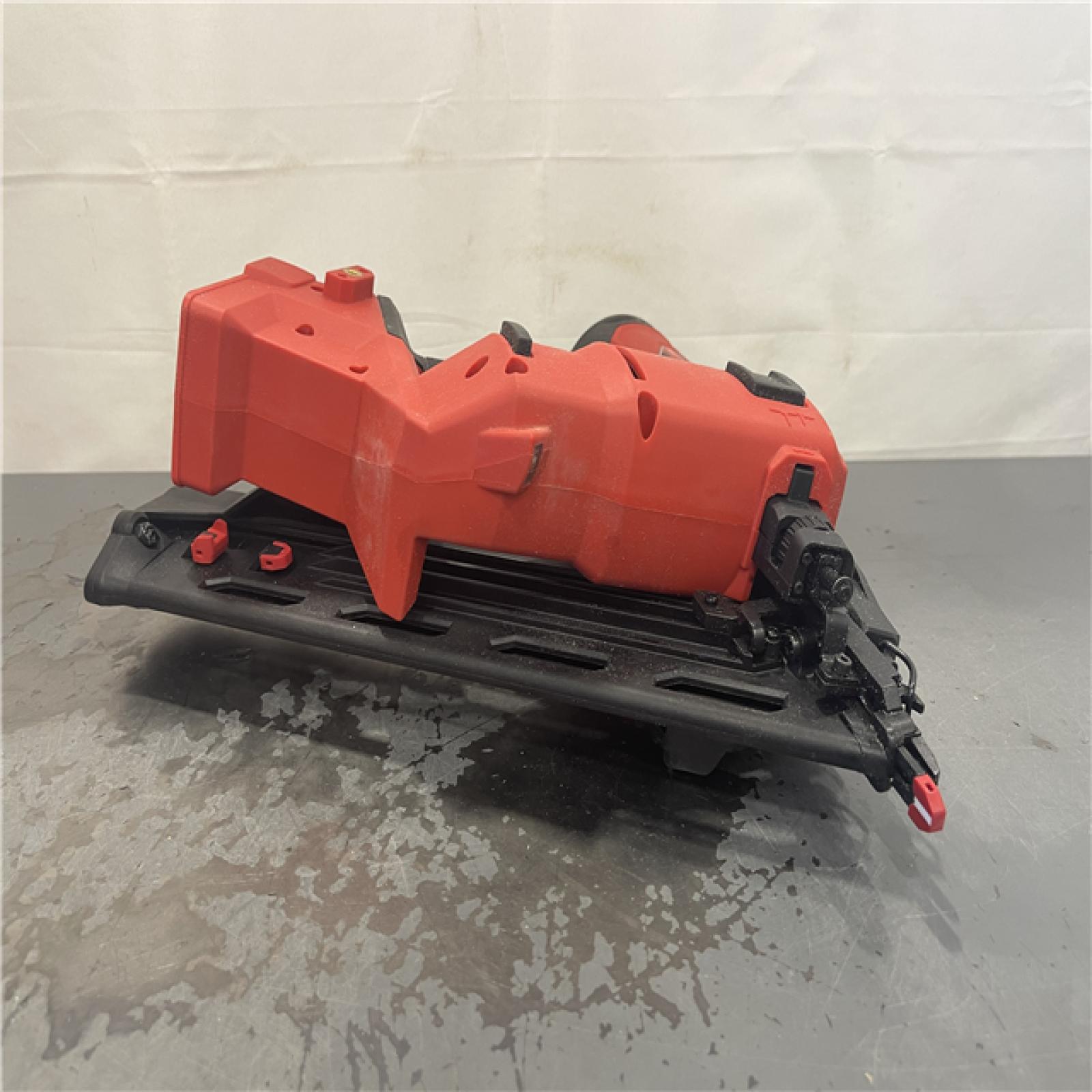 AS-IS- Milwaukee M18 FUEL 15 Ga. 18 Volt Brushless Angled Finish Nailer (TOOL ONLY)