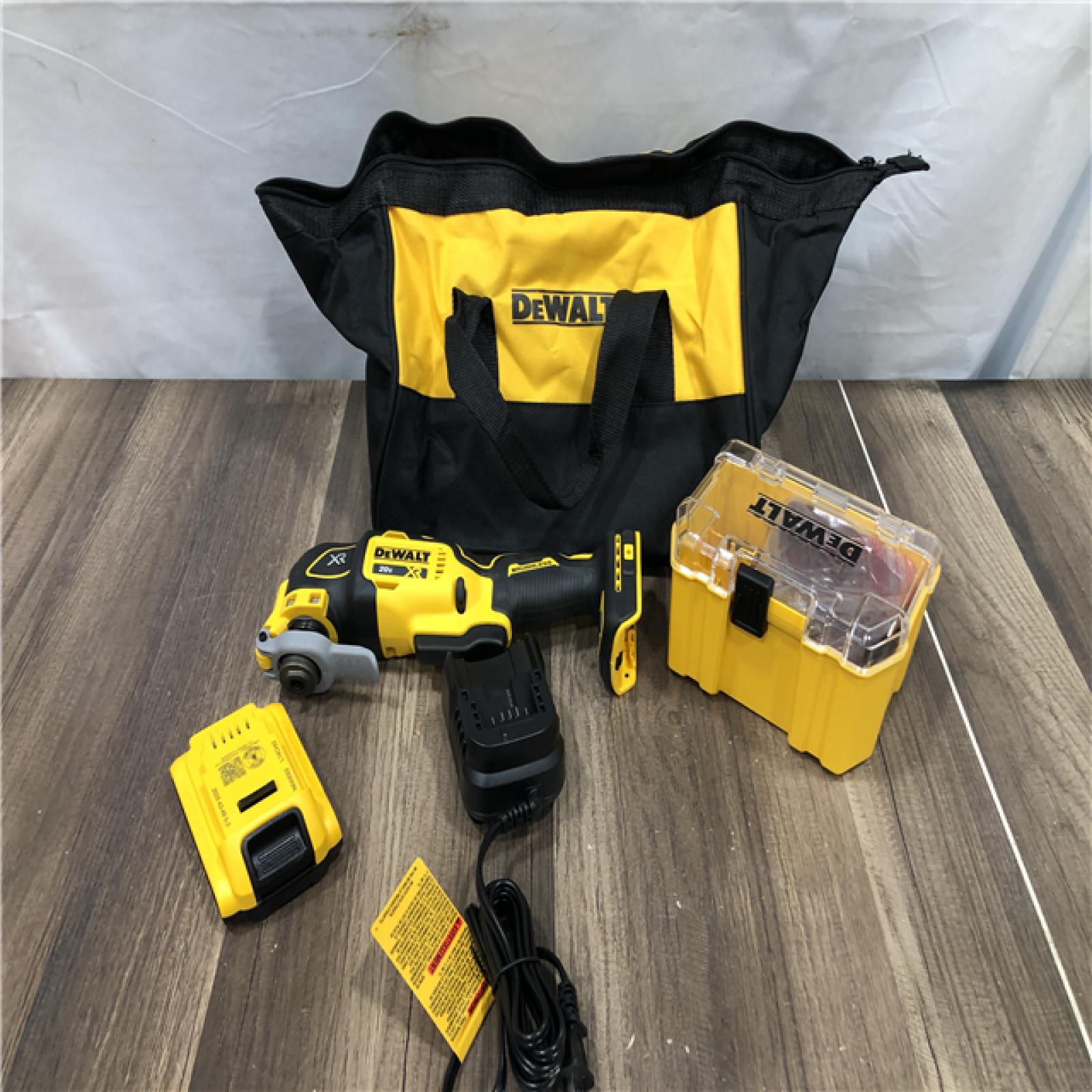 AS-IS DEWALT 20V MAX XR Cordless Brushless 3-Speed Oscillating Multi Tool Kit