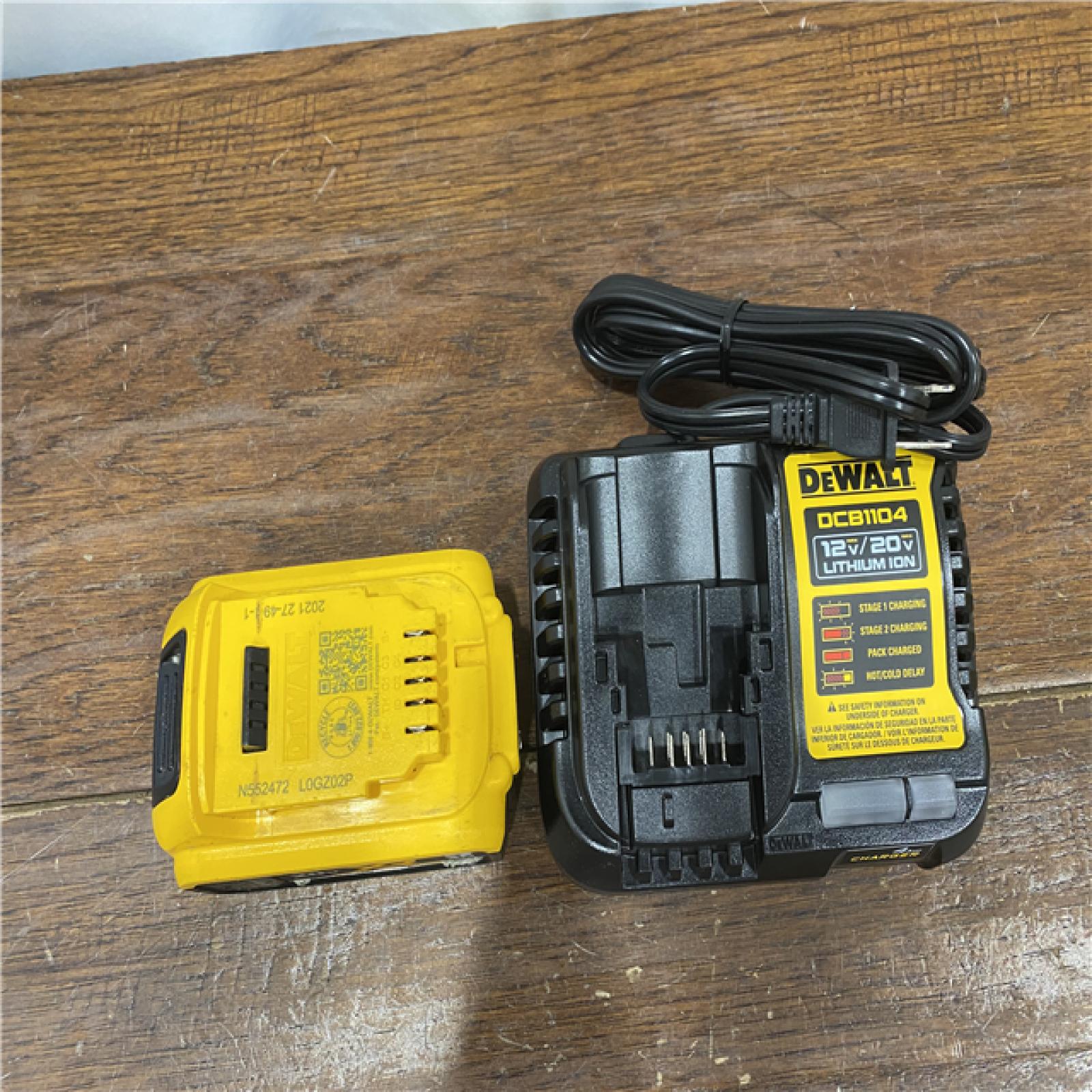AS-IS DEWALT 20-Volt Maximum XR 5.0 Ah Battery Pack and Charger