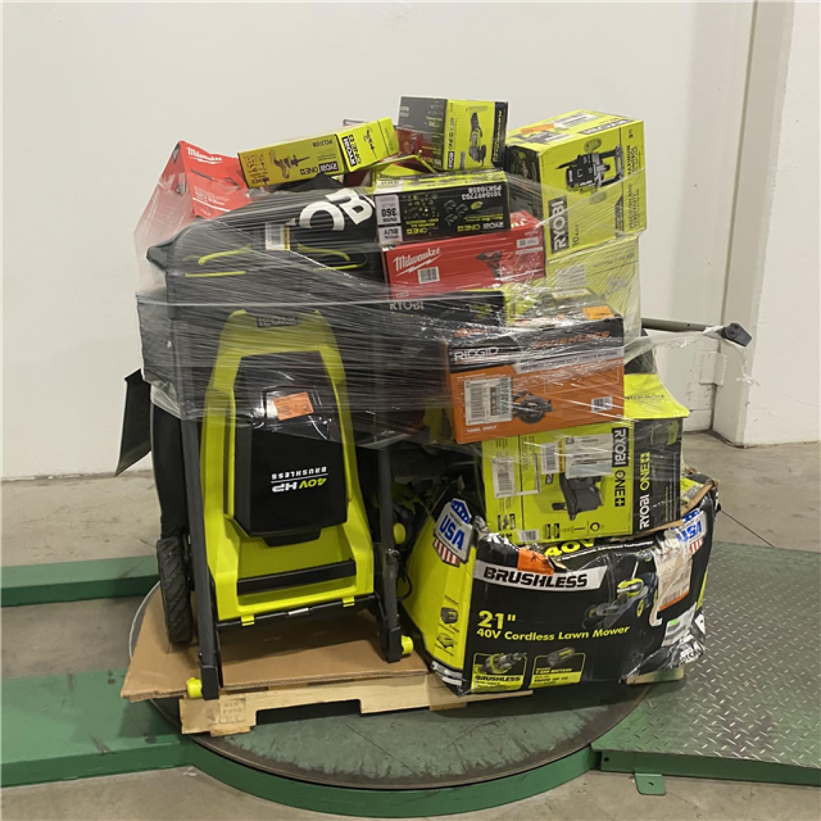 Dallas Location - As-Is Tool Pallet