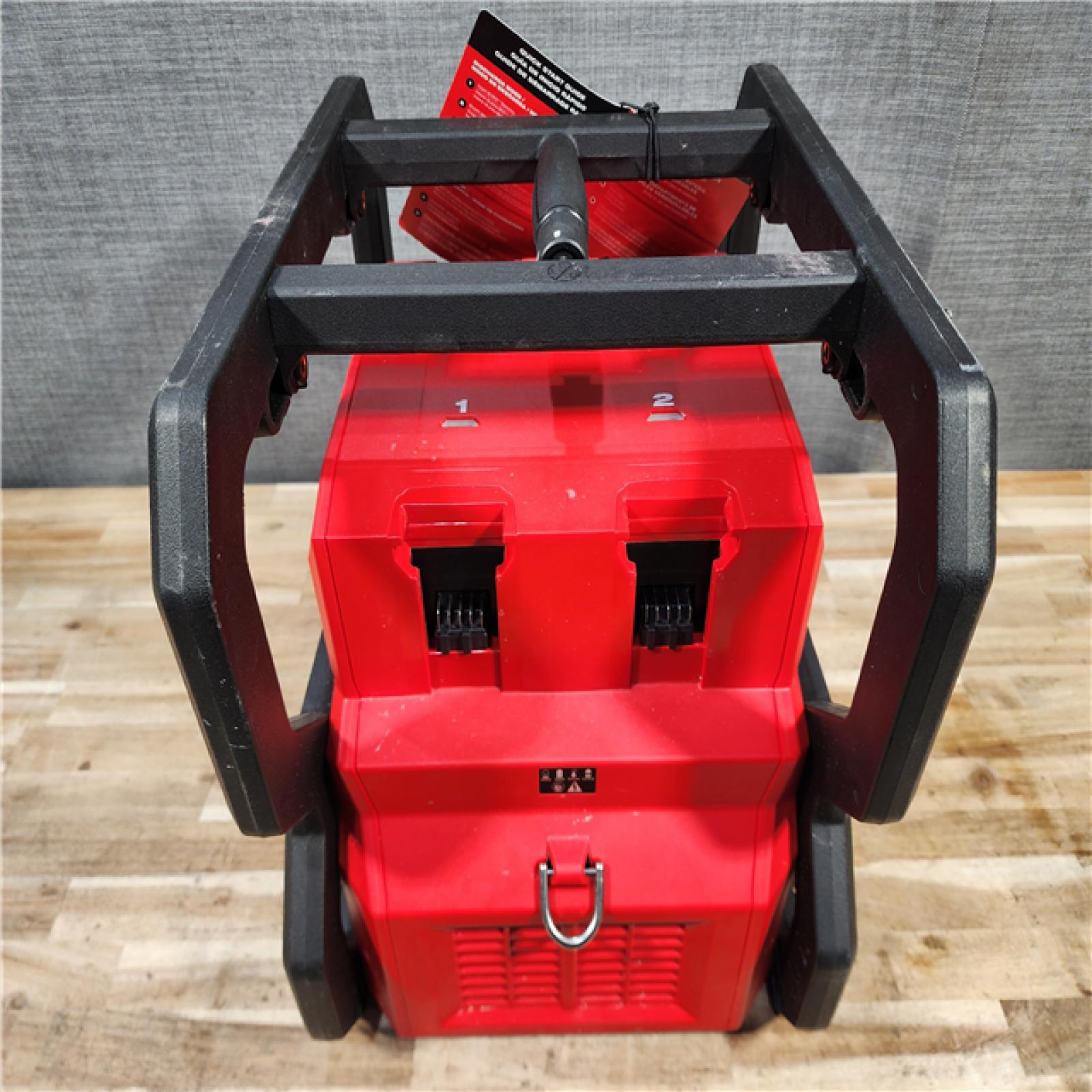 HOUSTON LOCATION - AS-IS Milwaukee M18 Cordless 3600-Watt/1800-Watt Battery Powered Power Supply (Tool Only)