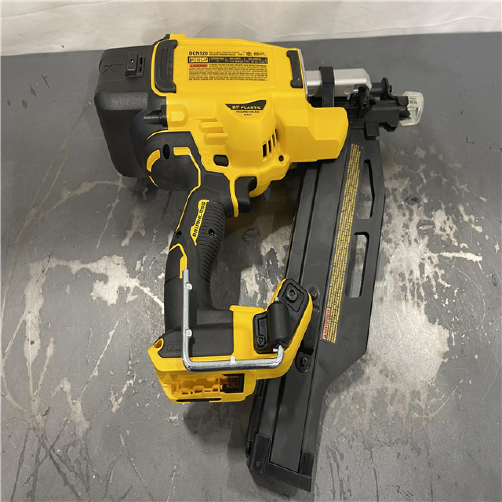 AS-IS- DEWALT 20-Volt 21° Cordless Framing Nailer (Tool-Only)