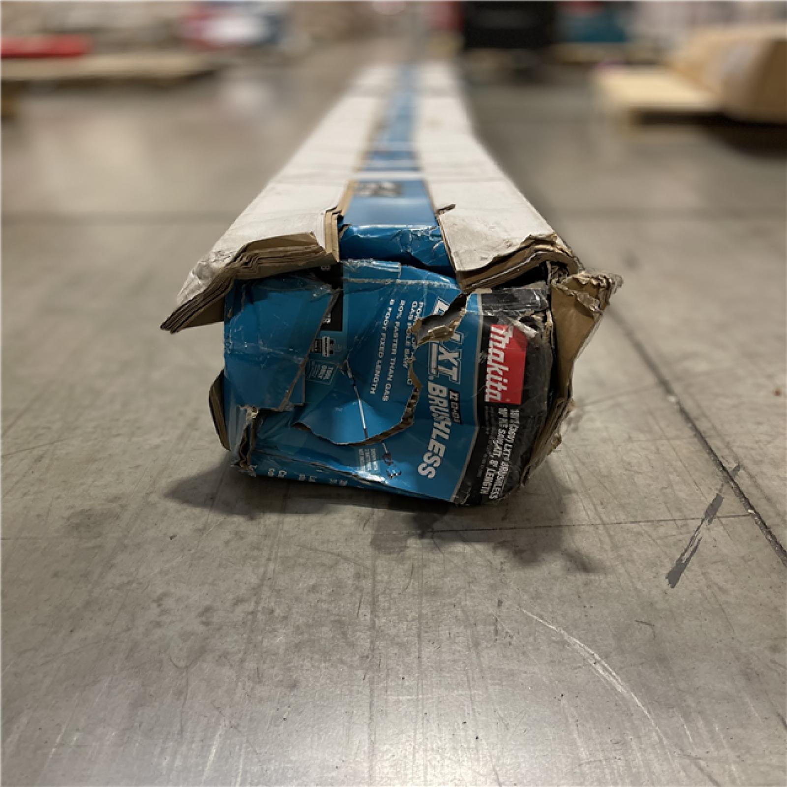 DALLAS LOCATION- Makita LXT 18V X2 (36V) Cordless 10 in. Pole Saw  8 Ft. L (Tool Only)