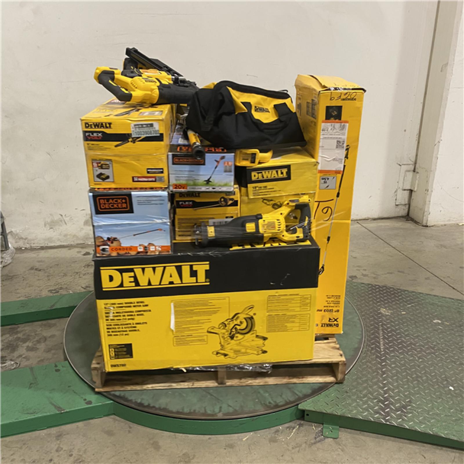 Dallas Location - As-Is DEWALT Tool Pallet