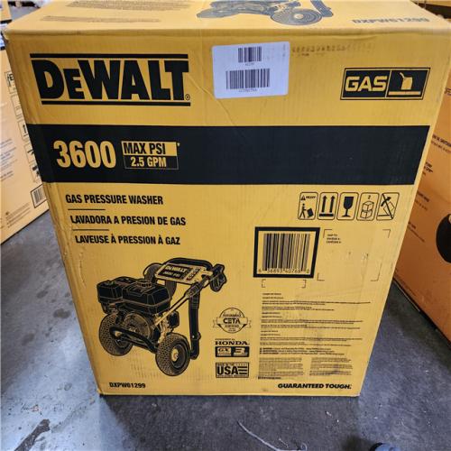 Phoenix NEW DEWALT 3600 PSI 2.5 GPM Cold Water Gas Professional Pressure Washer with HONDA GX200 Engine