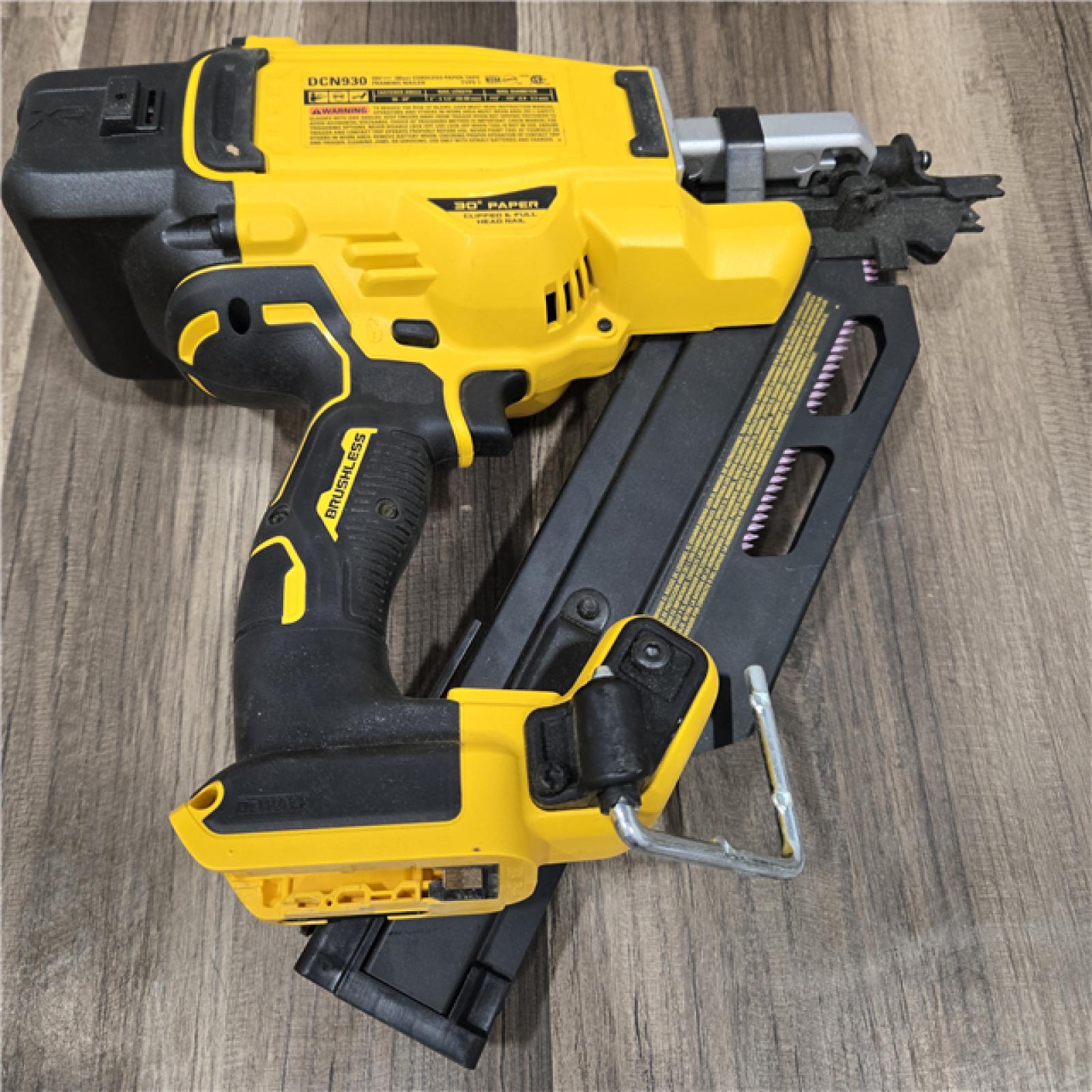 AS-IS  DEWAS-IS20-Volt 30Â° Cordless Framing Nailer (Tool-Only)