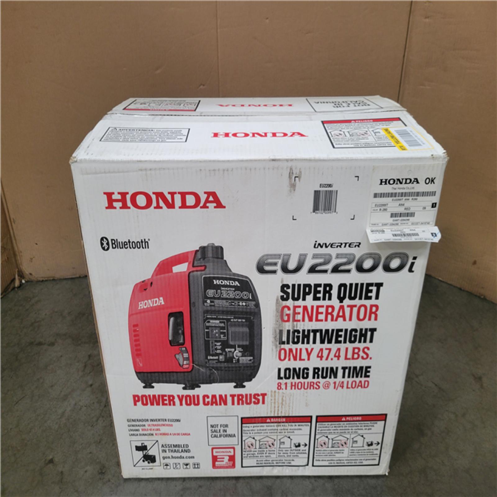 CALIFORNIA NEW HONDA 2 200-WATT/1 800 WATT RECOIL STATT GASOLINE POWERED INVERTER GENERATOR