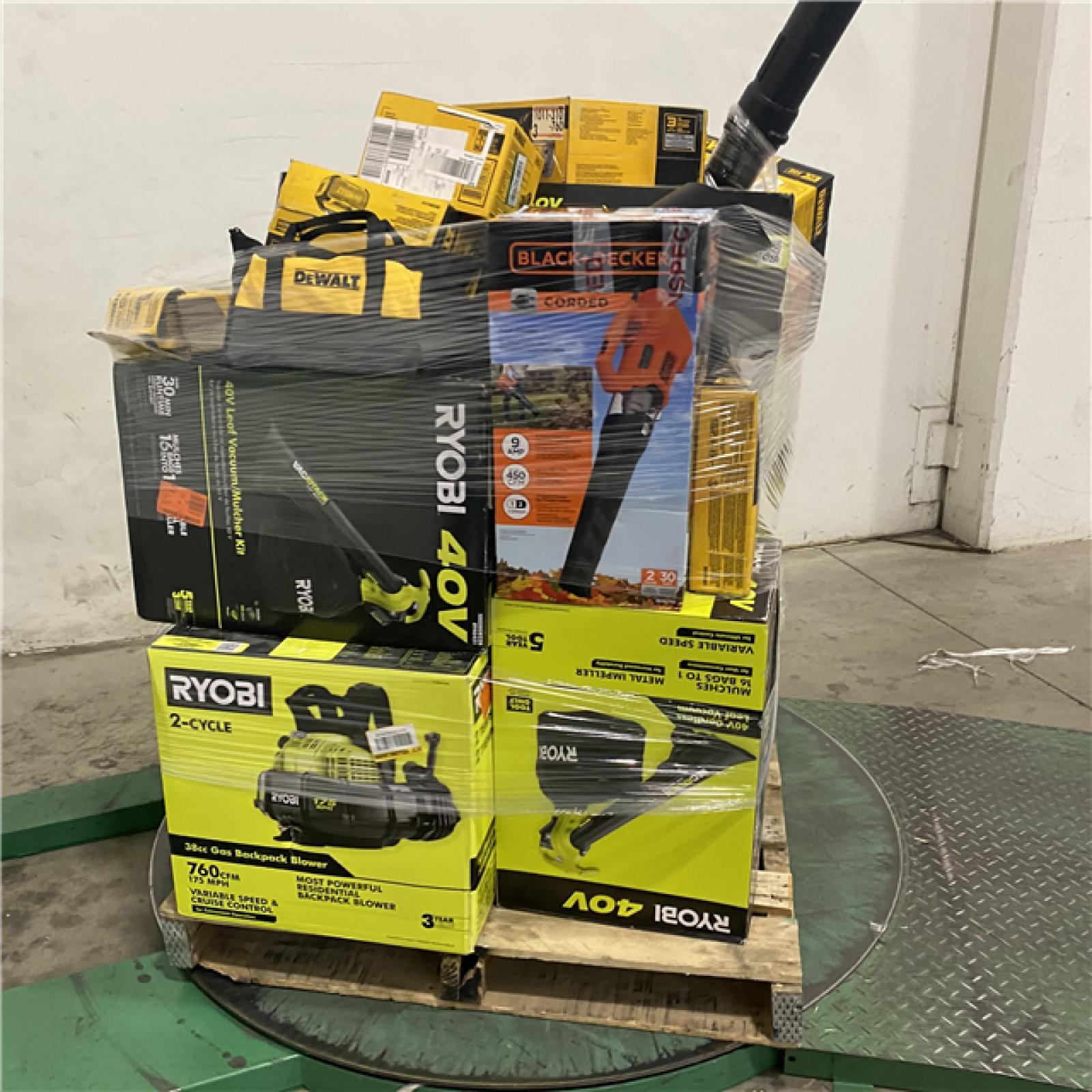 Dallas Location - As-Is Tool Pallet