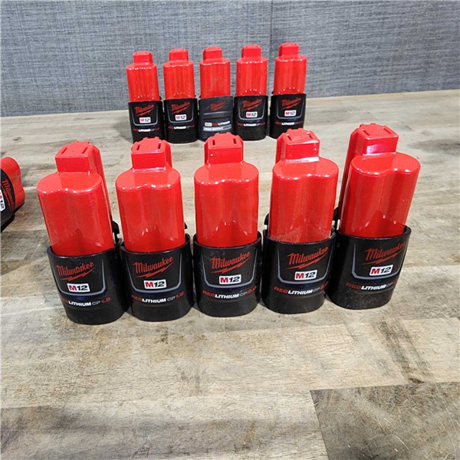 HOUSTON LOCATION - AS-IS MILWAUKEE BATTERY PACK QTY - 20