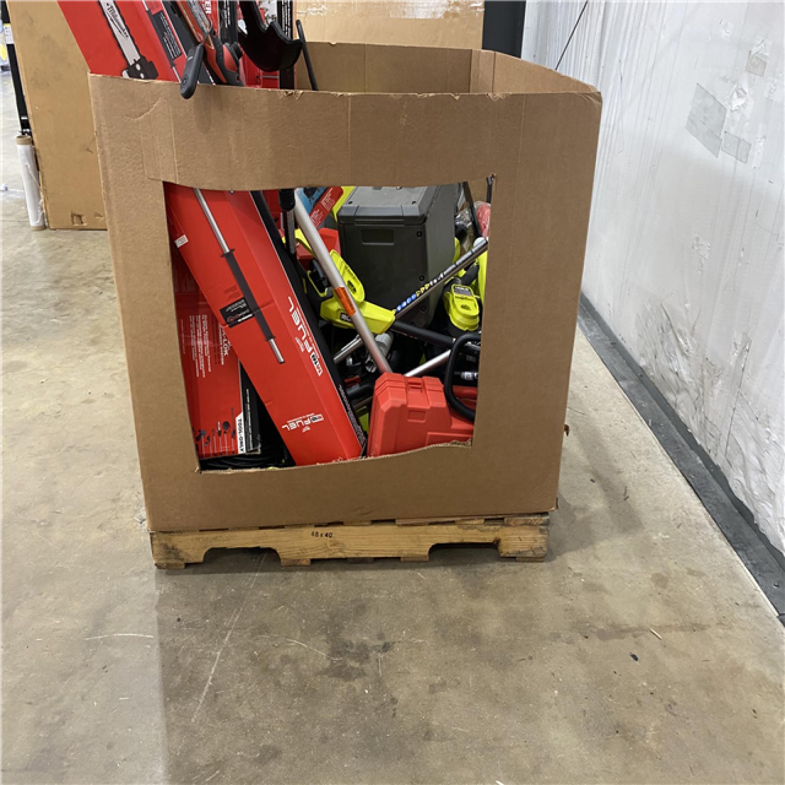 Houston Location - AS-IS Lawn Pallet