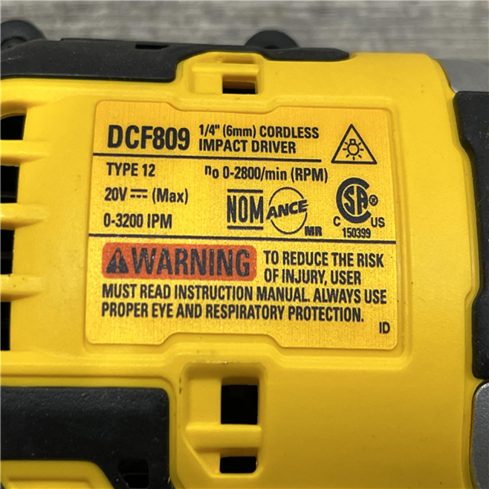 AS-IS DEWALT Atomic 20V Max Lithium-Ion Brushless Cordless Compact 1/4 in. Impact Driver Kit