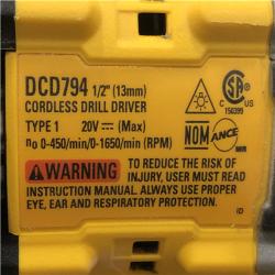 AS-IS DEWALT ATOMIC 20-Volt Lithium-Ion Cordless Brushless (4-Tool) Combo Kit