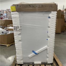 DALLAS LOCATION- AS-IS WHIRLPOOL 18 CU FT TOP FREEZER AND REFRIGERATOR WHITE
