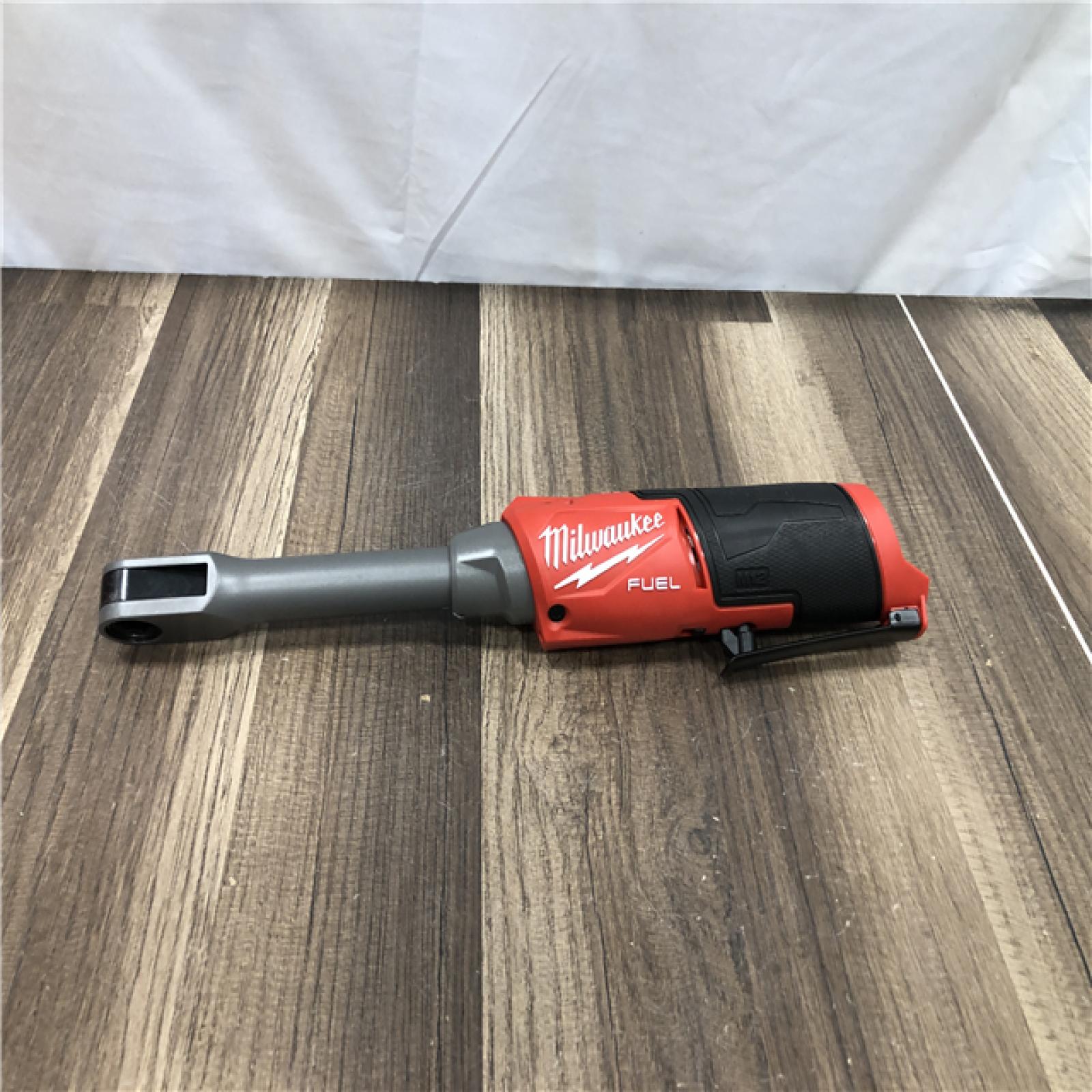 Milwaukee FUEL INSIDER 12V Lithium-Ion Brushless Cordless 1/4 in. - 3/8 in. Extended Reach Box Ratchet (Tool-Only)