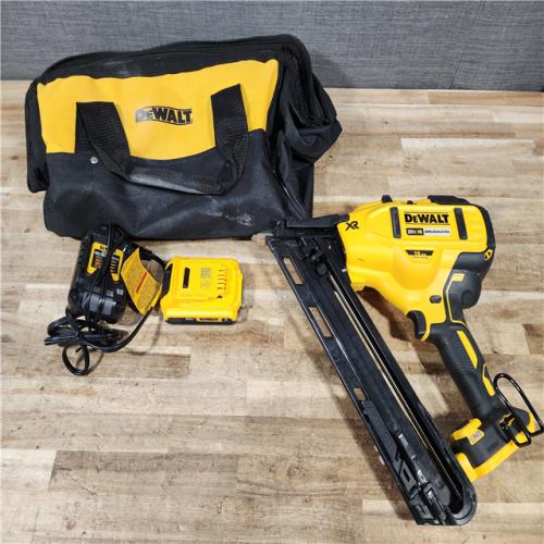 HOUSTON LOCATION - AS - IS DEWALT 20V MAX XR Lithium-Ion Cordless 2-1/2 in. 15-Gauge Finish Nailer Kit