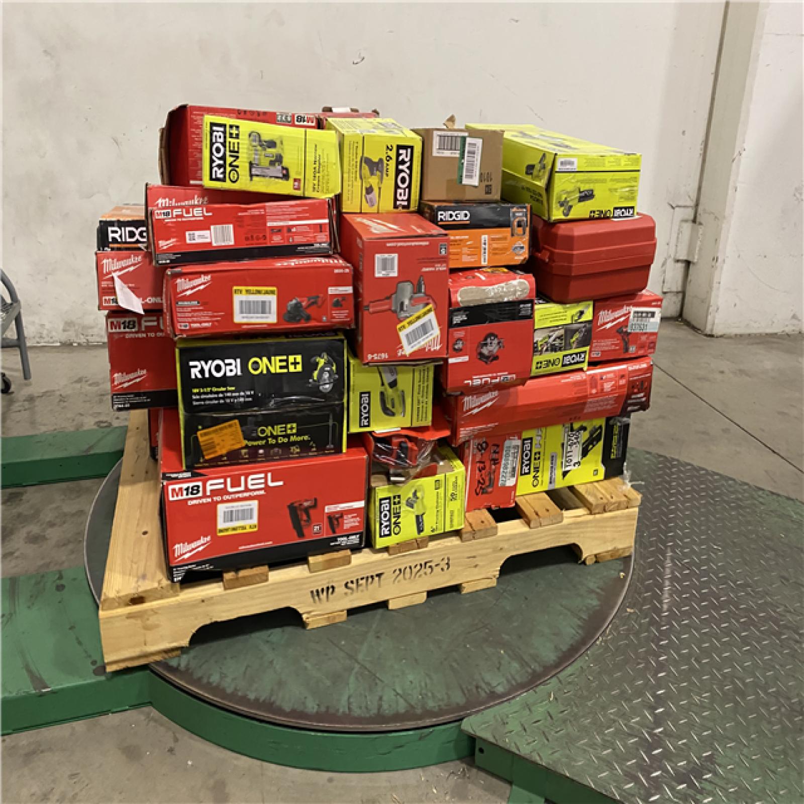 DALLAS LOCATION -AS-IS TOOL PALLET