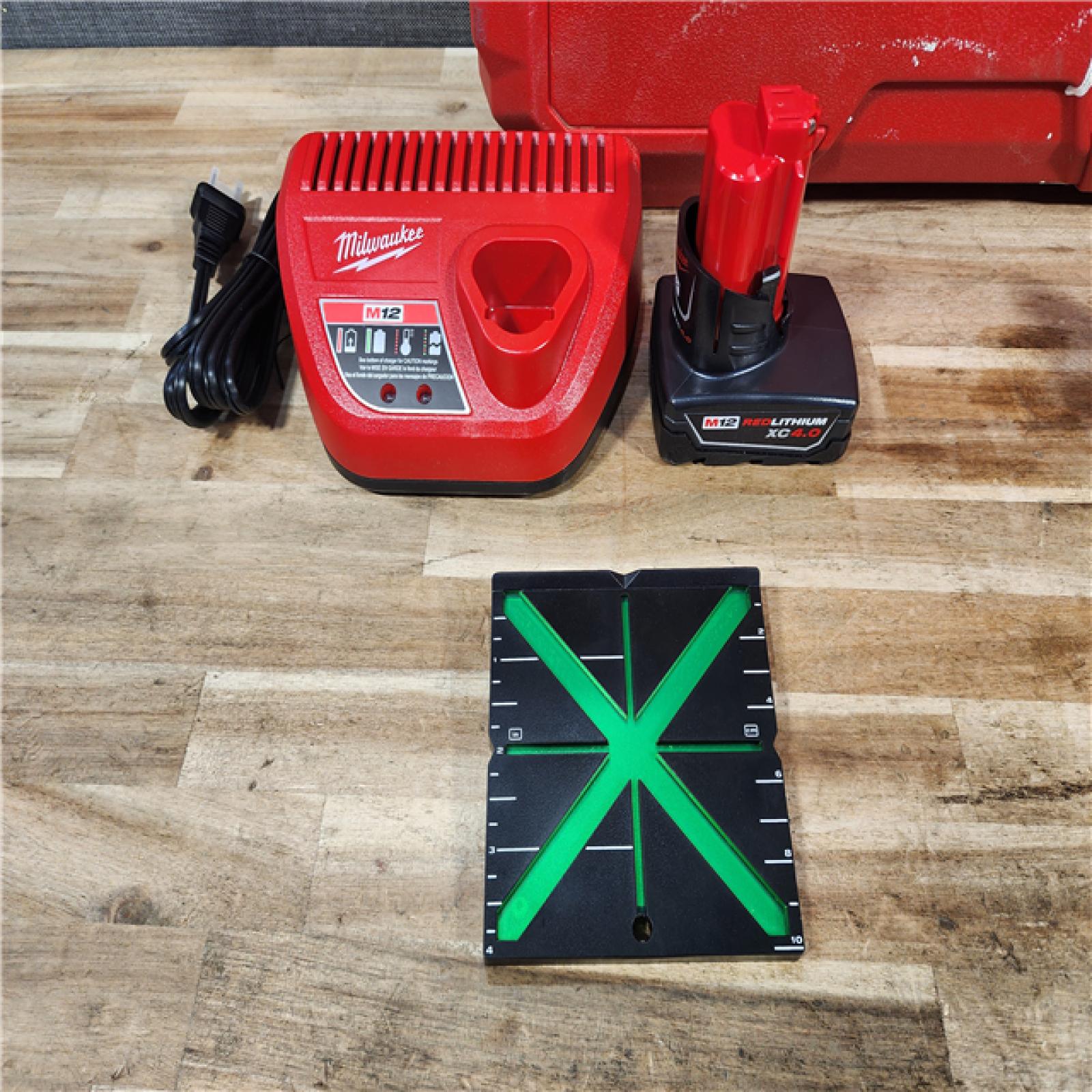 HOUSTON LOCATION - AS-IS Milwaukee 12-Volt Lithium-Ion Cordless Green 250 ft. 3-Plane Laser Level Kit