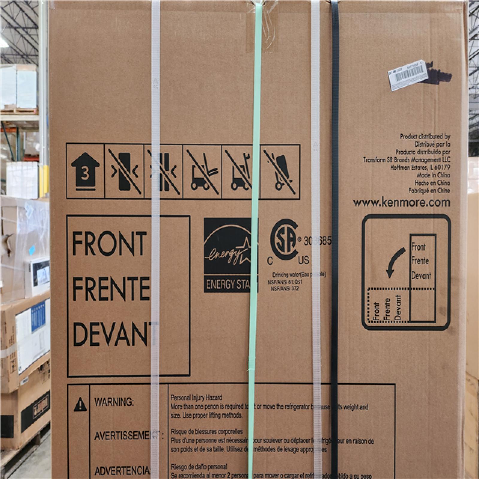Phoenix Location NEW KENMORE 30 in. Wide 18.1 cu. ft. Top Freezer Refrigerator in Black with Installed Icemaker