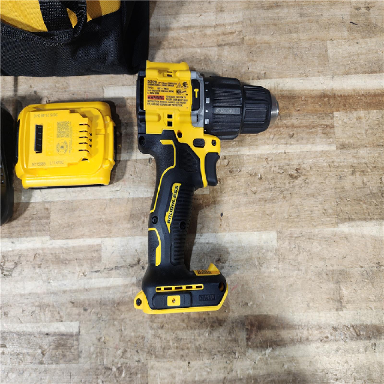 HOUSTON LOCATION - AS - IS DEWALT ATOMIC 20V Lithium-Ion Cordless 1/2 in. Hammer Drill Kit