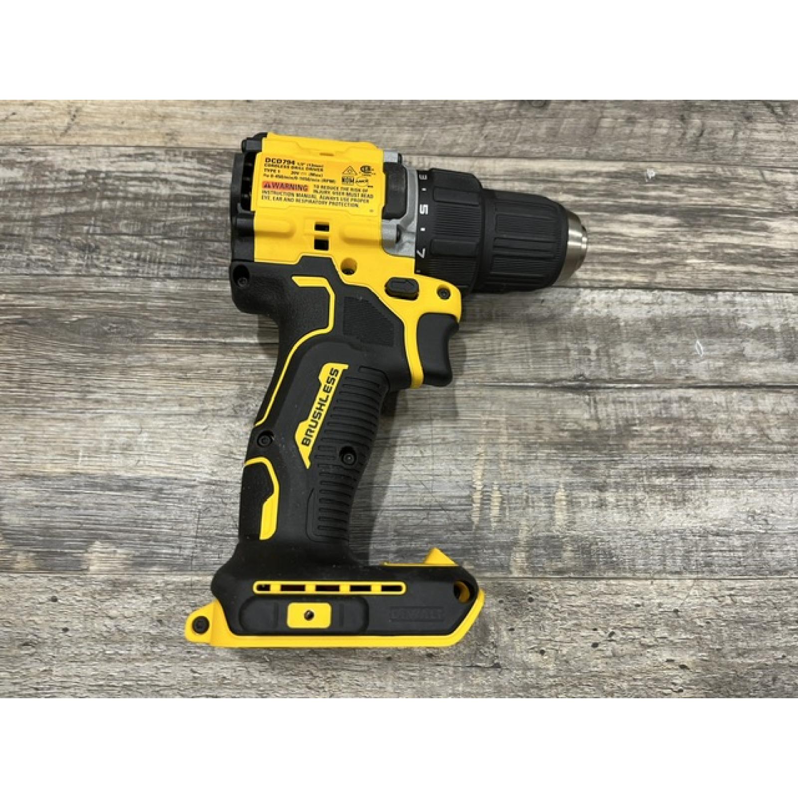 AS-IS DEWALT Atomic 20V Lithium-Ion Cordless Compact 1/2 in. Drill/Driver Kit