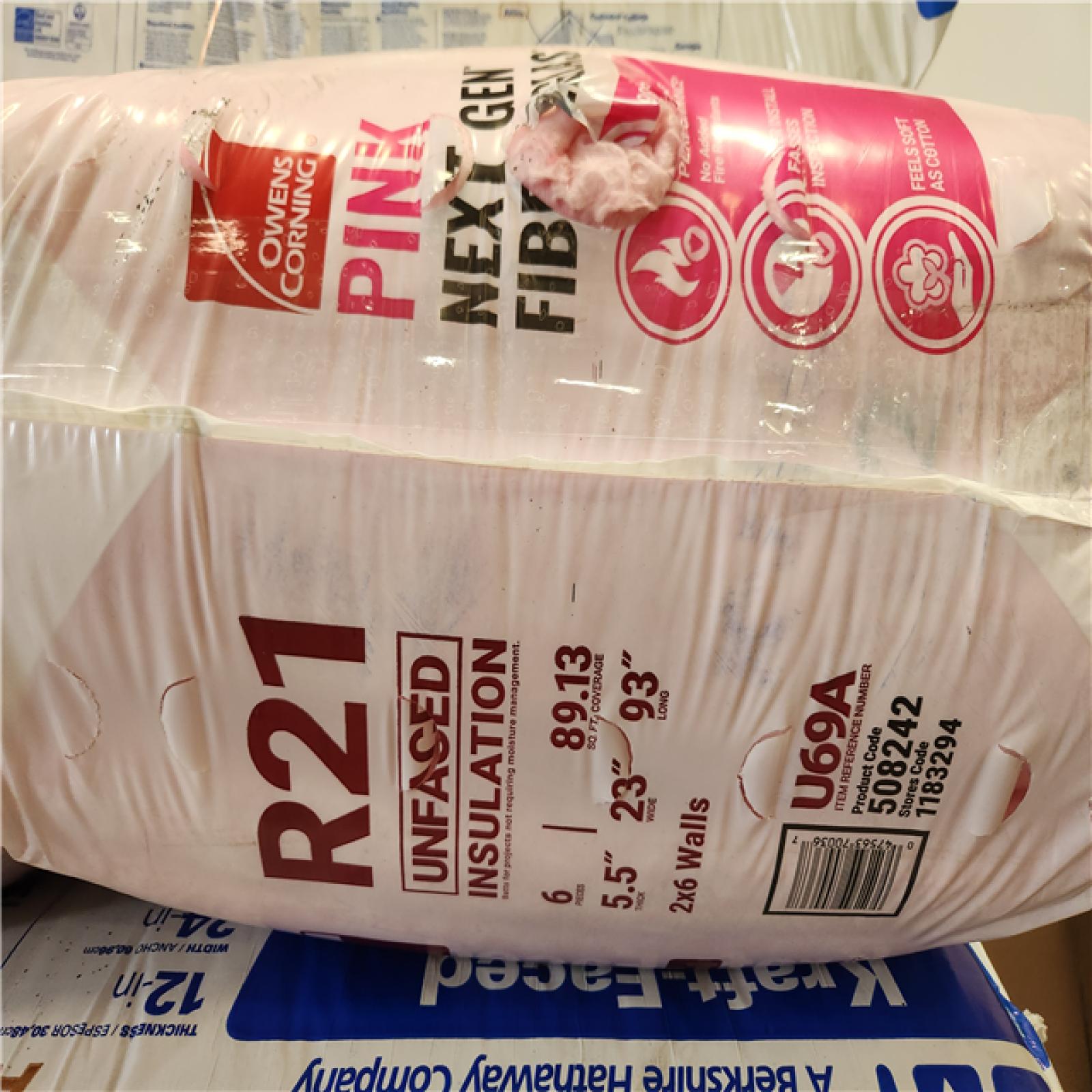 Phoenix AS-IS Mixed Fiber Glass Insulation Bags Pallet (9-Bags)