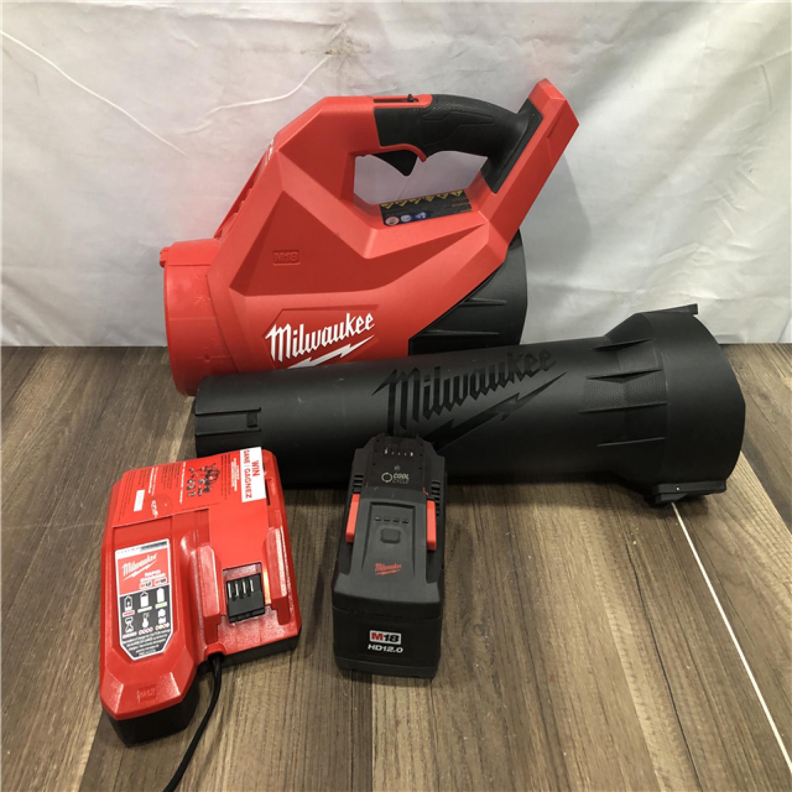 AS-IS Milwaukee FUEL 120 MPH 500 CFM 18V Brushless Cordless Battery Powered Leaf Blower Kit