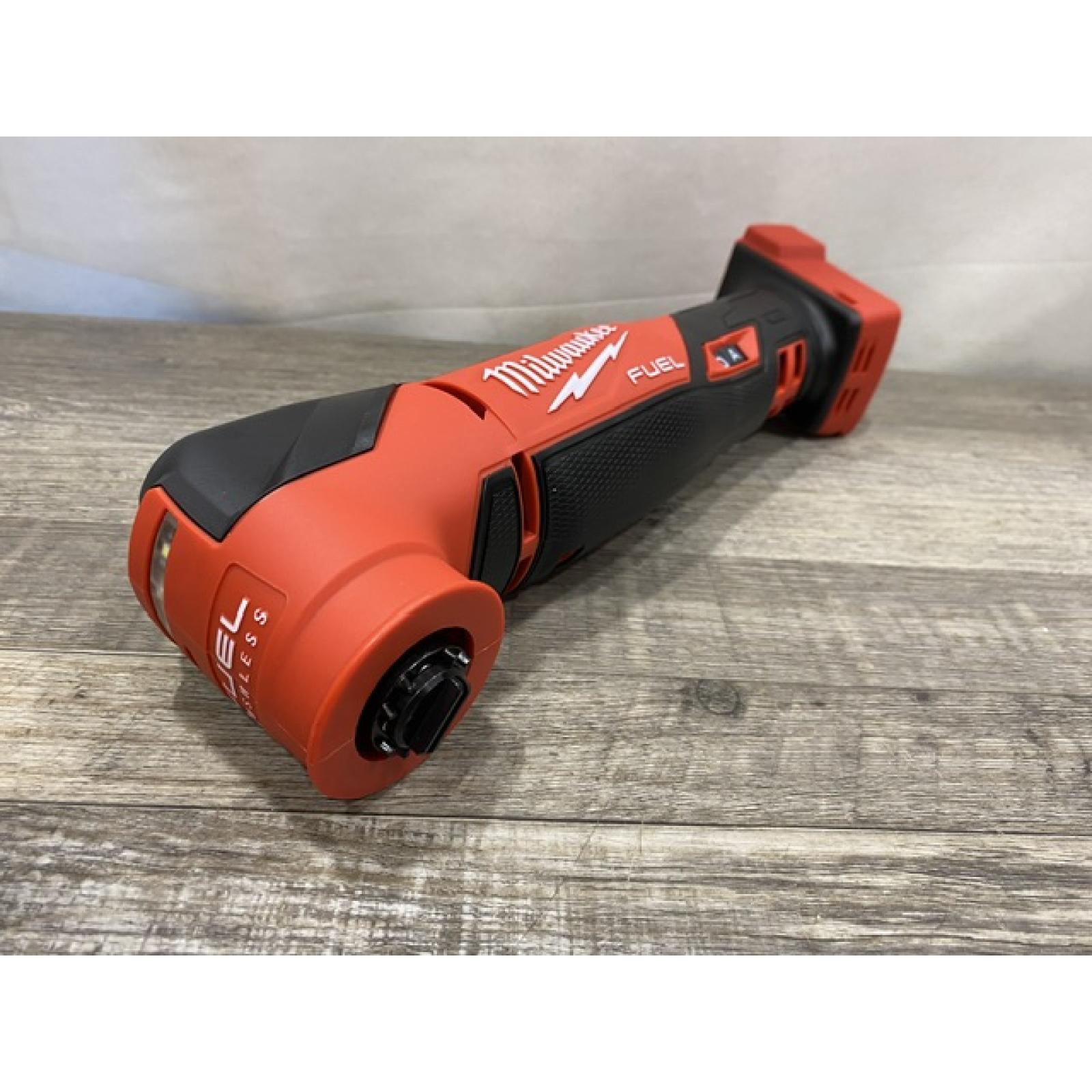 AS-IS Milwaukee FUEL 18V Lithium-Ion Cordless Brushless Oscillating Multi-Tool (Tool-Only)