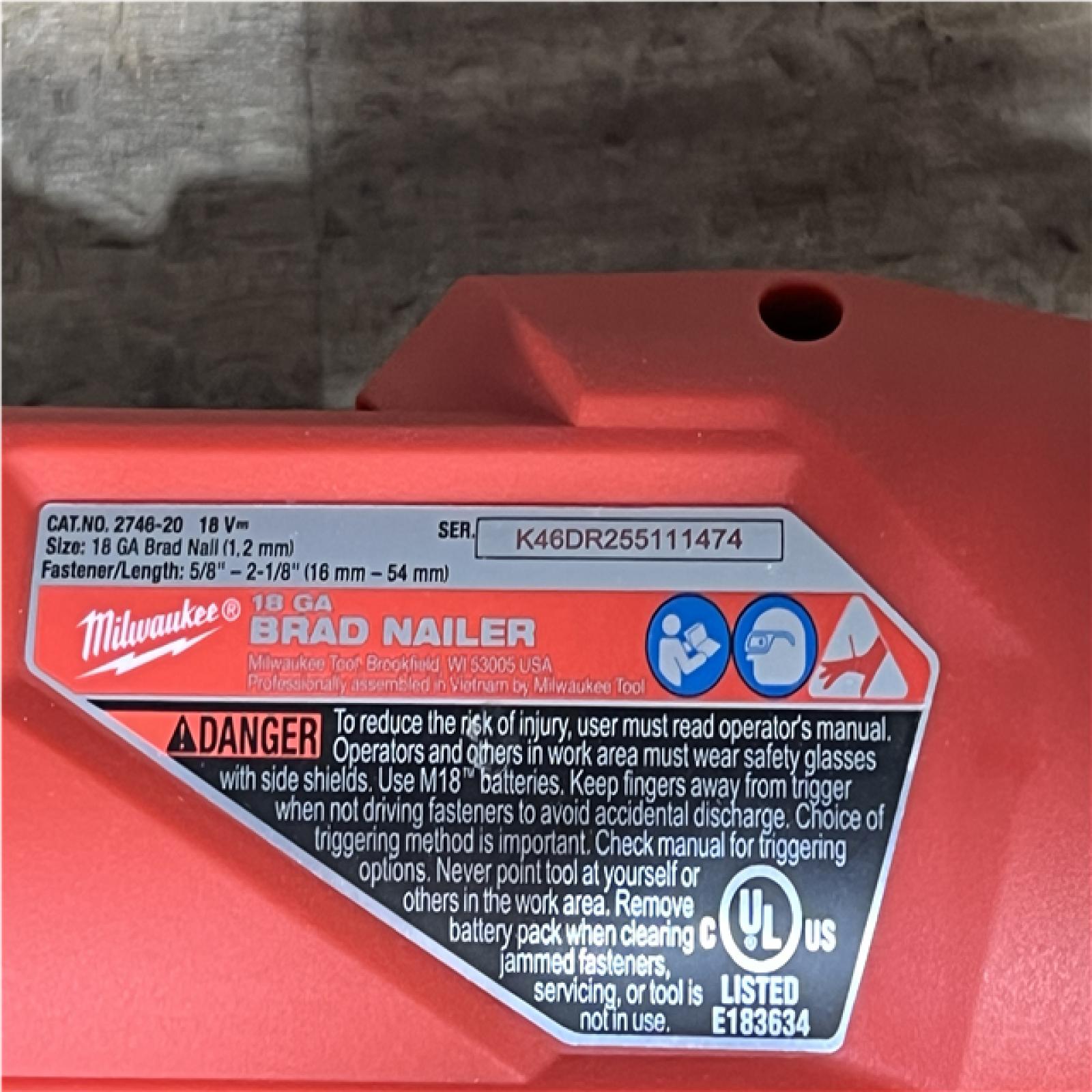 Houston Location AS-IS Milwaukee FUEL 18-Volt Lithium-Ion Brushless Cordless Gen II 18-Gauge Brad Nailer (Tool-Only)