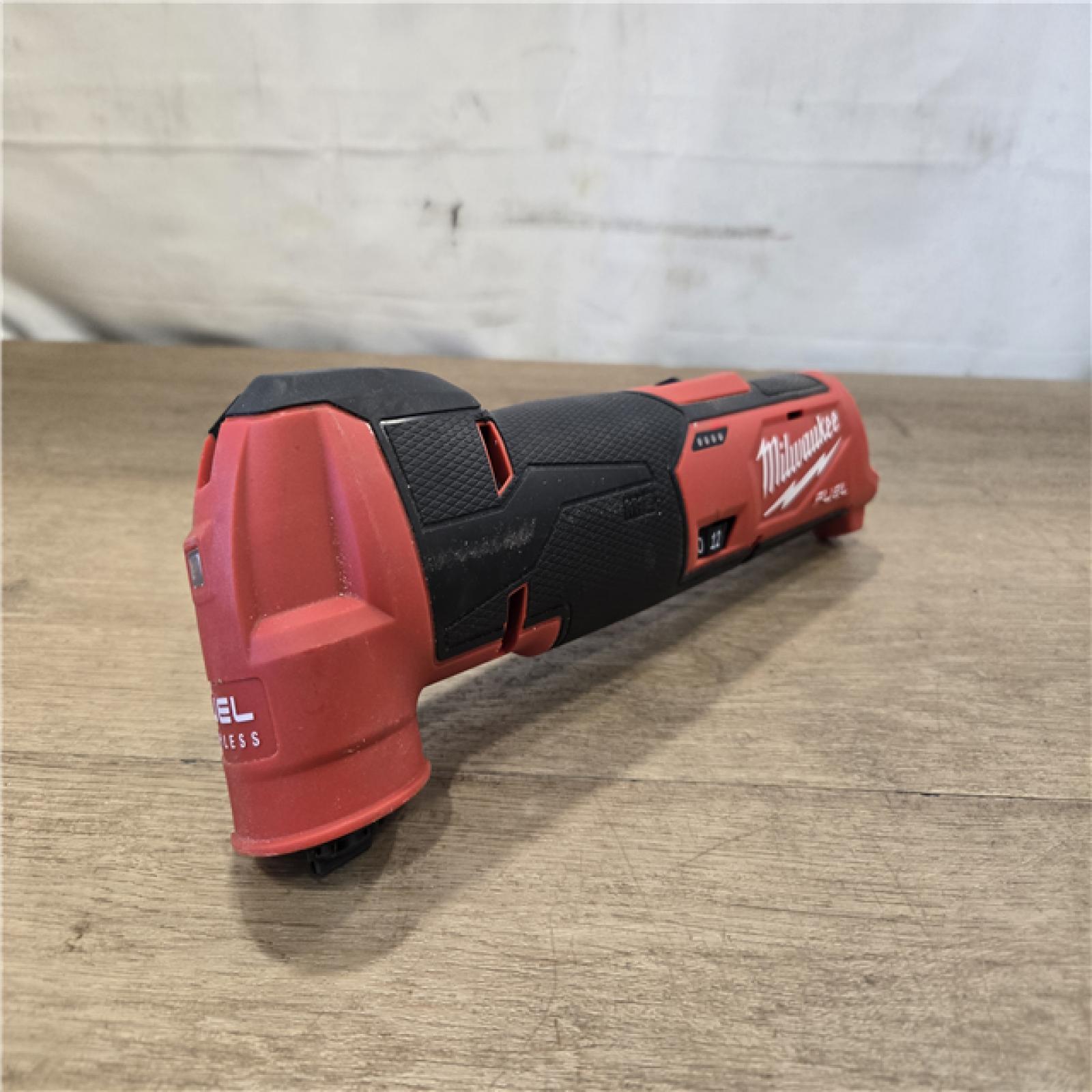 AS-IS Milwaukee FUEL 12V Cordless Oscillating Multi-Tool (Tool-Only)