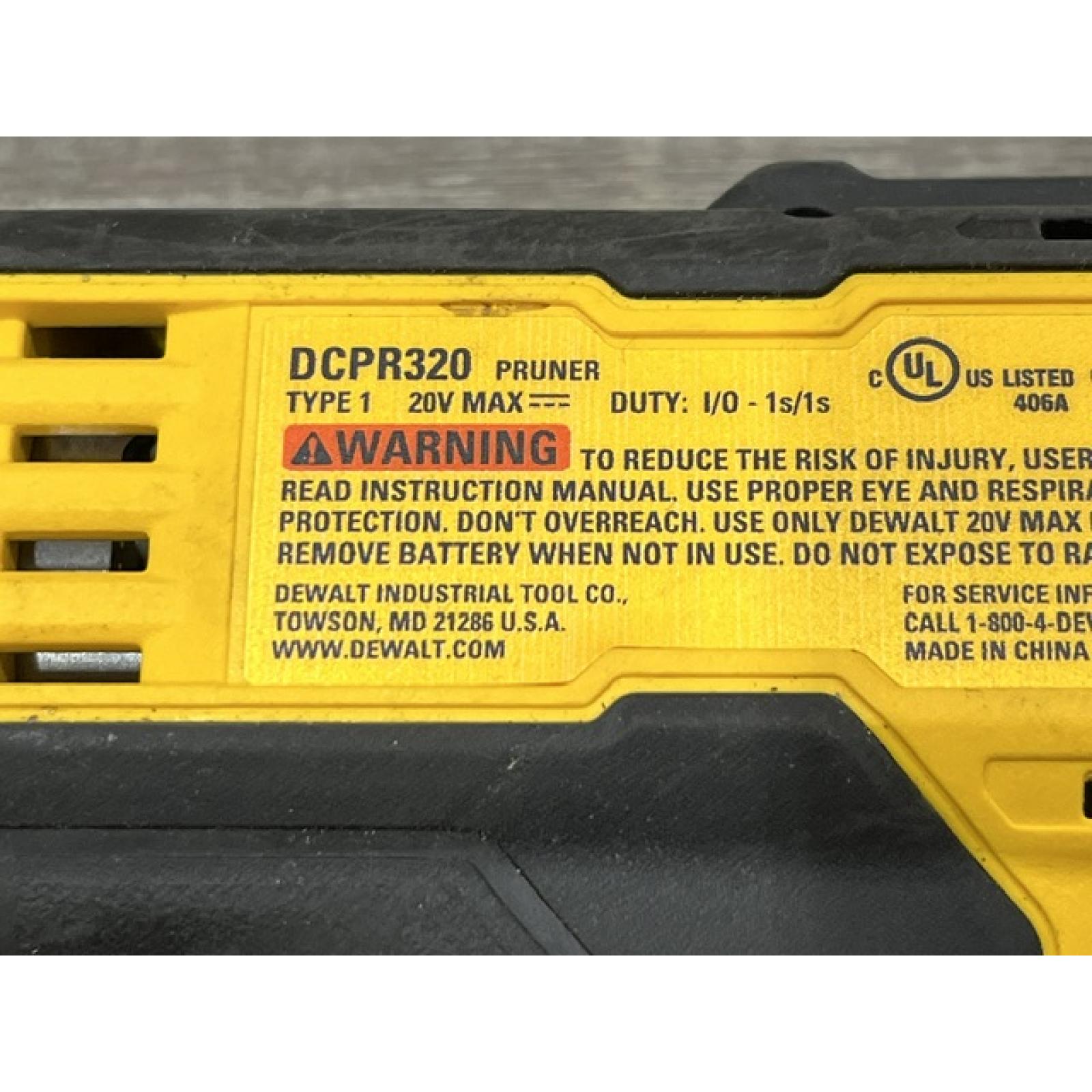 AS-IS DEWALT 20V MAX Cordless Pruner Kit