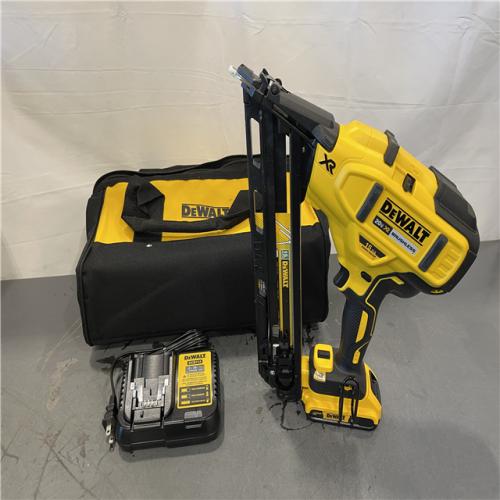 AS-IS - DeWalt 20V MAX XR Lithium-Ion Cordless 2-1/2 in. 15-Gauge Finish Nailer Kit