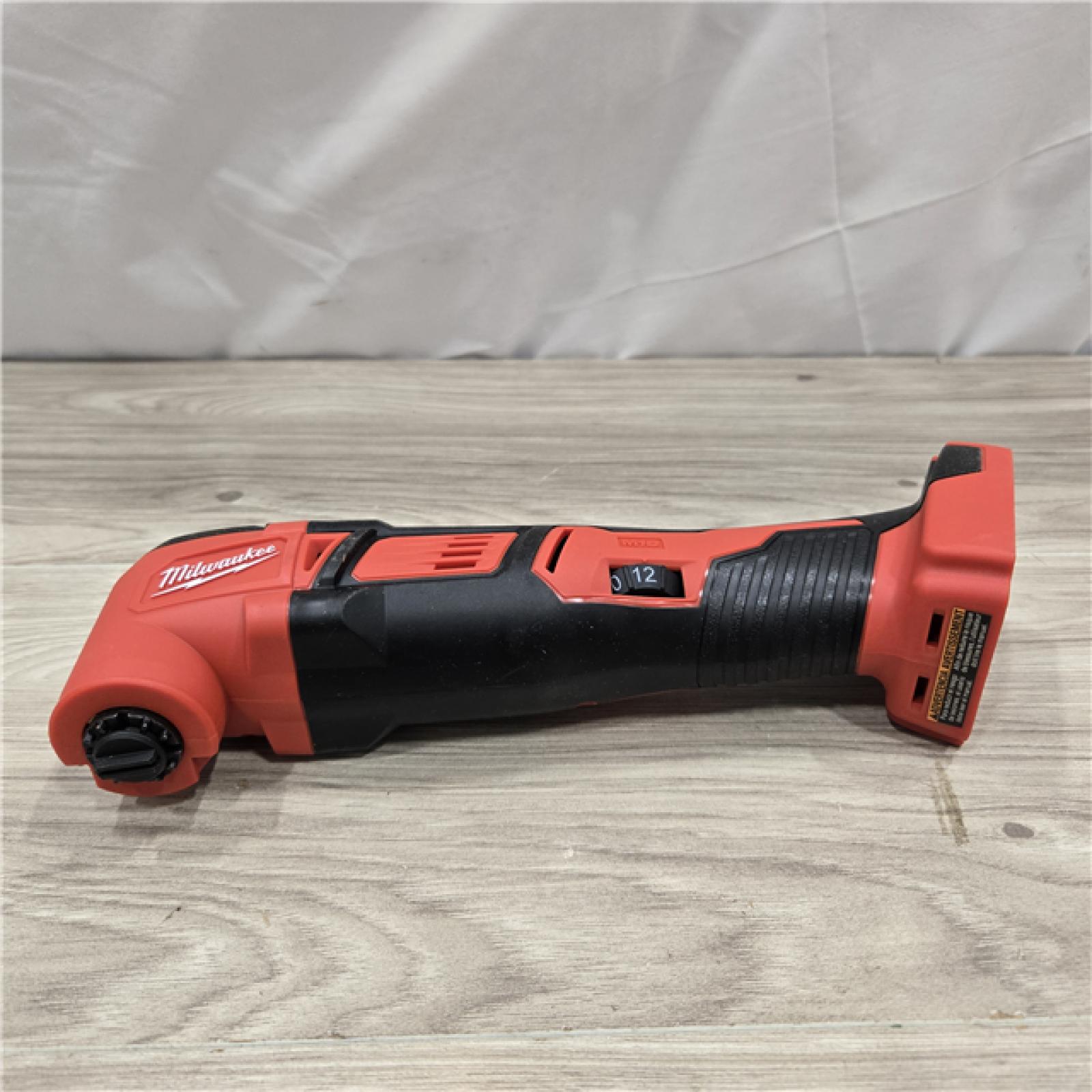 AS-IS Milwaukee 2626-20 M18 Cordless Multi-Tool (Tool Only)