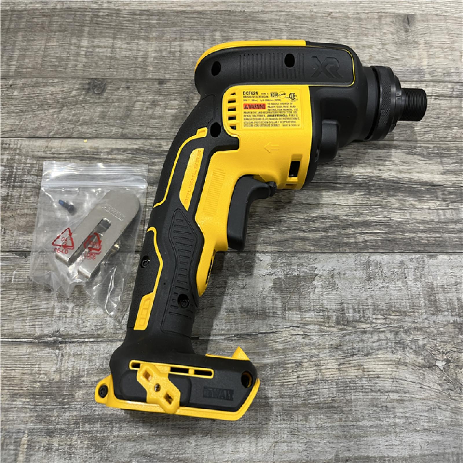 AS-IS DEWALT 20V MAX XR Cordless Brushless Drywall Screw Gun Threaded Clutch Housing (Tool Only)