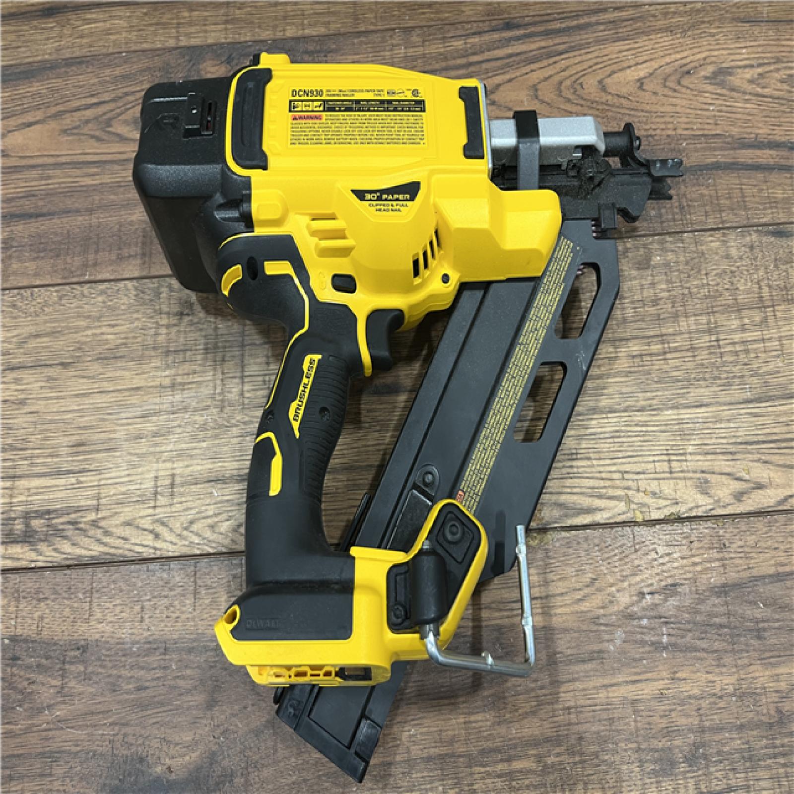 AS-IS DEWAS-IS20-Volt 30Â° Cordless Framing Nailer (Tool-Only)